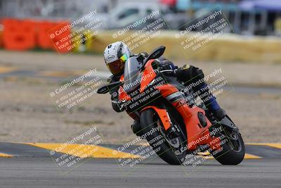 media/Jan-15-2023-SoCal Trackdays (Sun) [[c1237a034a]]/Turn 2 Set 1 (1145am)/